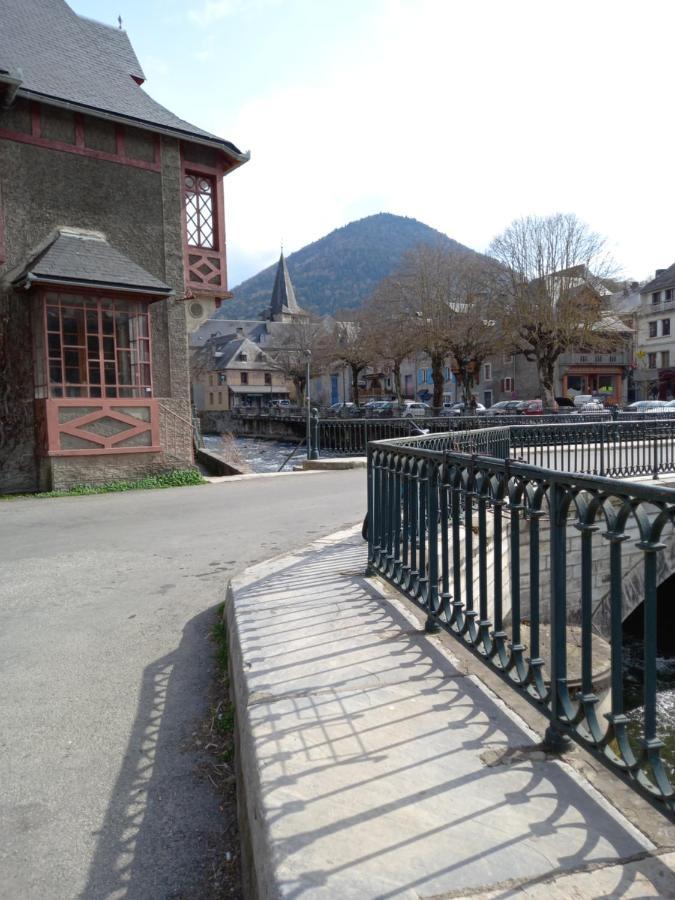 Appartement 2 A 4 Personnes Le Pyreneen A Arreau Carrefour Des Activites De Montagne Exterior foto